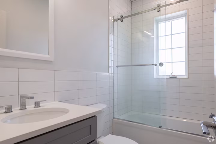 12 Purdy, Rye NY — Master bath