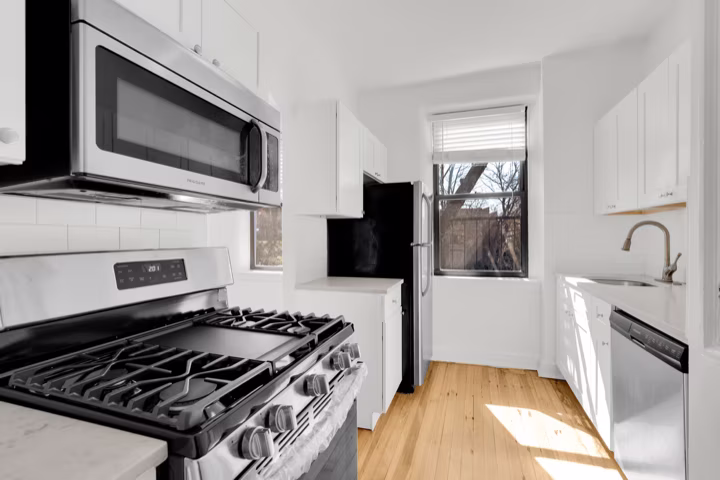 The Biltmore, Rye NY — Kitchen — stainless appliances
